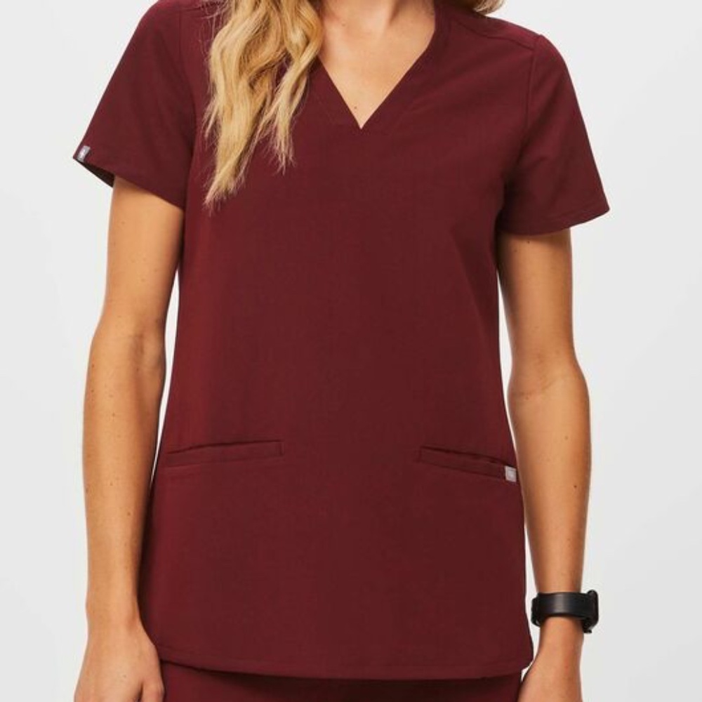 SOLD | FIGS Casma Scrub Top